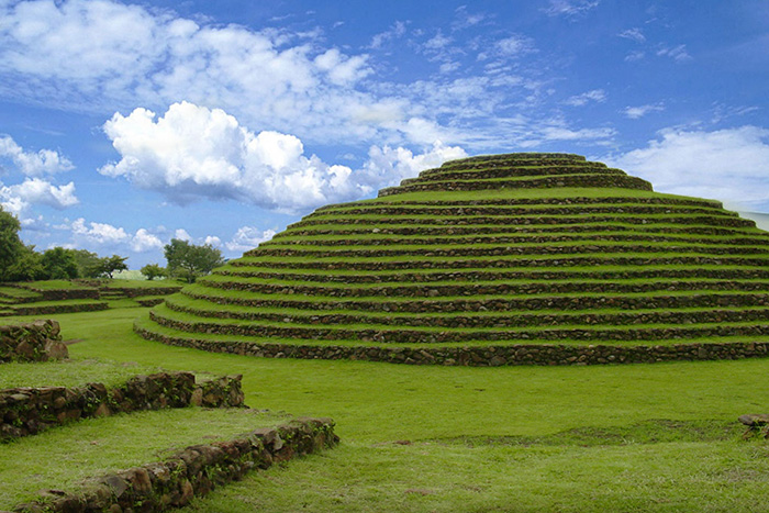 Foto del Sitio Arqueológico Guachimontones