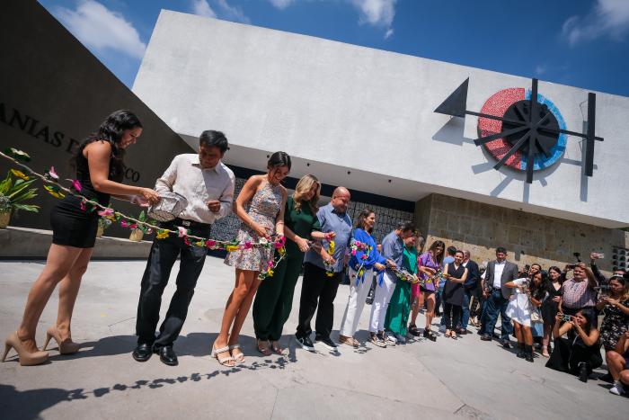 Gobernador de Jalisco reinaugura la Casa de las Artesanías y refrenda su compromiso con artesanos
