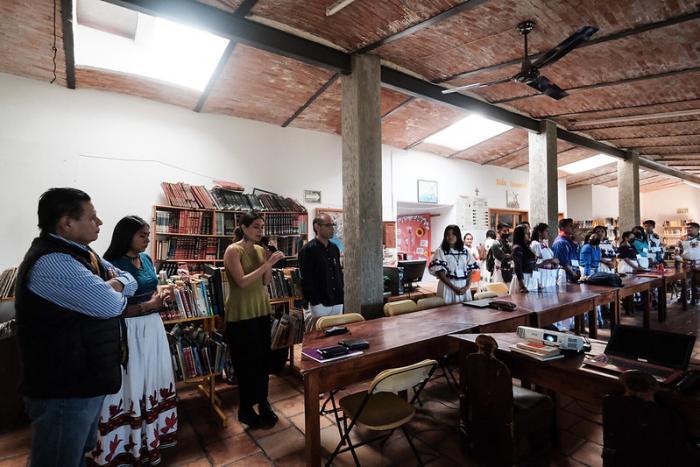 Imparten taller “Lengua viva” en comunidad wixárika del Centro Rural de Educación Superior Estipac