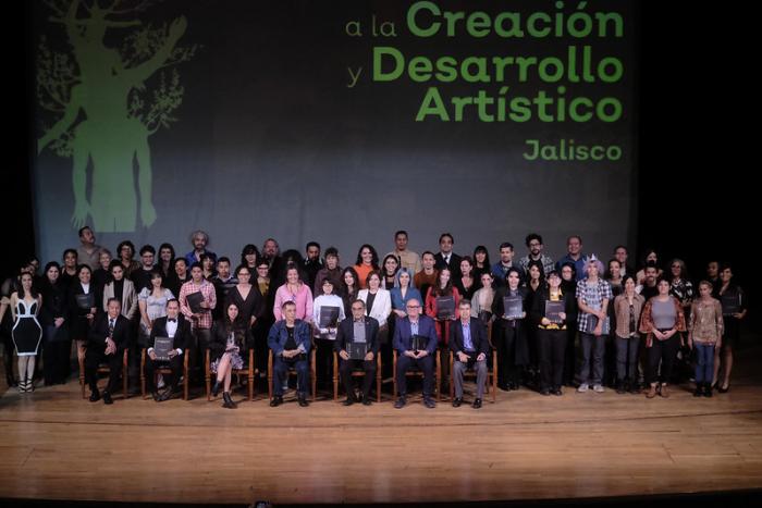 Entregan 61 reconocimientos del Programa de Estímulos a la Creación y Desarrollo Artístico 2022 