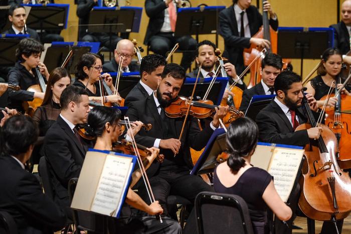 El destacado tenor tapatío Cesar Delgado será el solista invitado de la OFJ