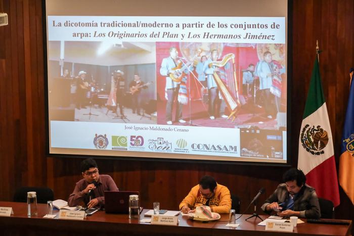 Analizarán de manera crítica las metodologías de investigación sobre el mariachi 