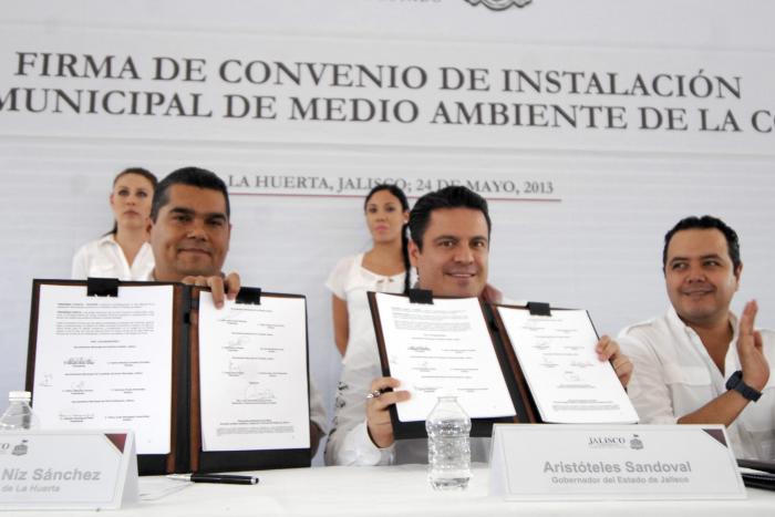 Firmó Aristóteles Sandoval en La Huerta convenio para la conformación de la Junta Intermunicipal de Medio Ambiente de la Costa Sur